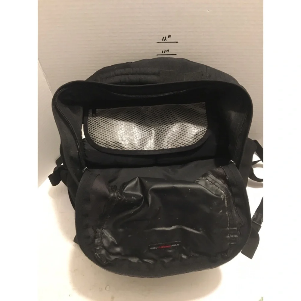 Lowepro DSLR camera bag backpack
